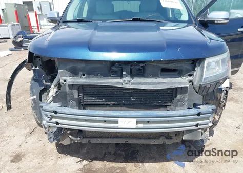 2016 Ford Explorer Platinum z USA, uszkodzony, nr VIN 1FM5K8HT1GGC04364